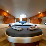 Luxury Yacht Kamikara *