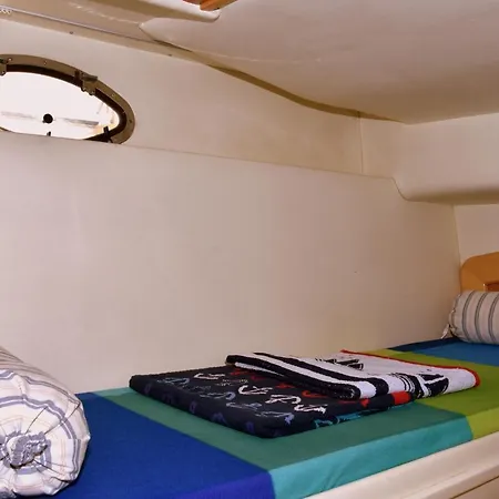 Luxury Yacht Kamikara 보트호텔 산미겔데아보나