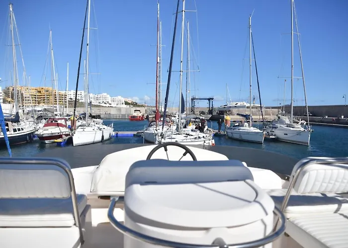 Luxury Yacht Kamikara * San Miguel de Abona