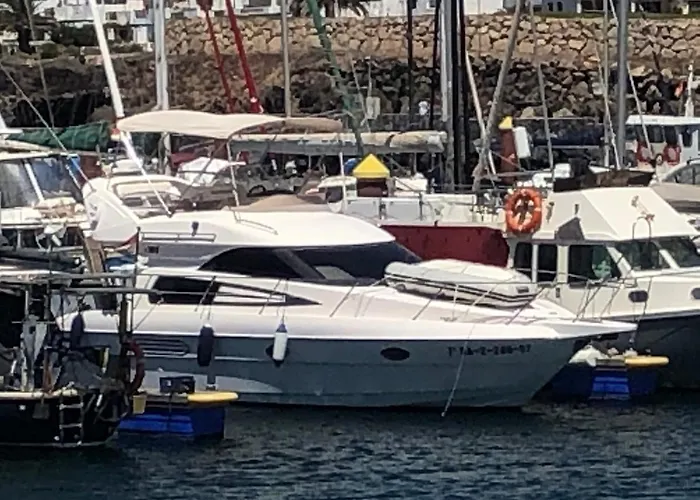 Luxury Yacht Kamikara *