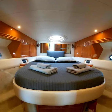 Luxury Yacht Kamikara *